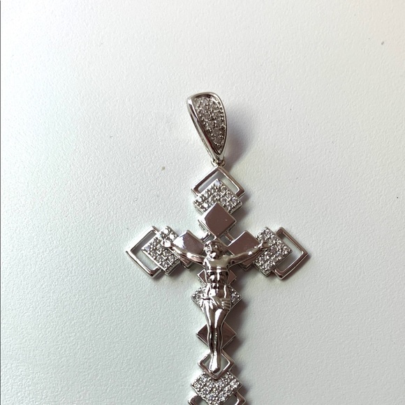 Stamped 925 solid Sterling silver cross pendant - Picture 14 of 17